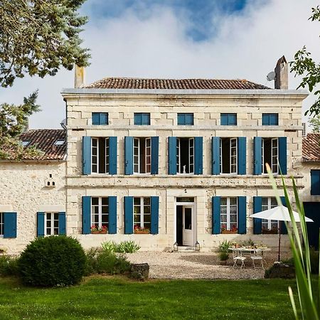 Manoir Laurette Bed & Breakfast Saint-Martin-Petit Екстериор снимка