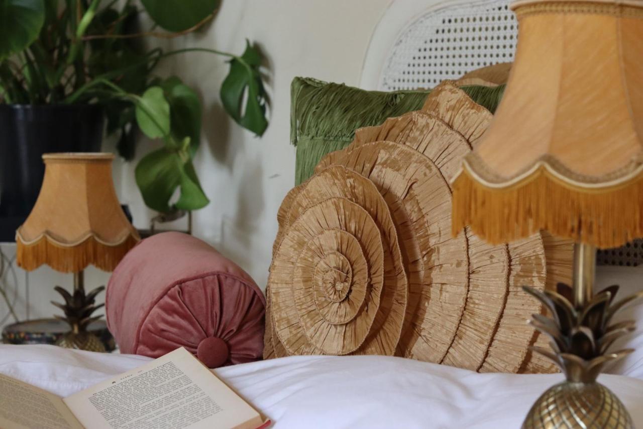 Manoir Laurette Bed & Breakfast Saint-Martin-Petit Екстериор снимка