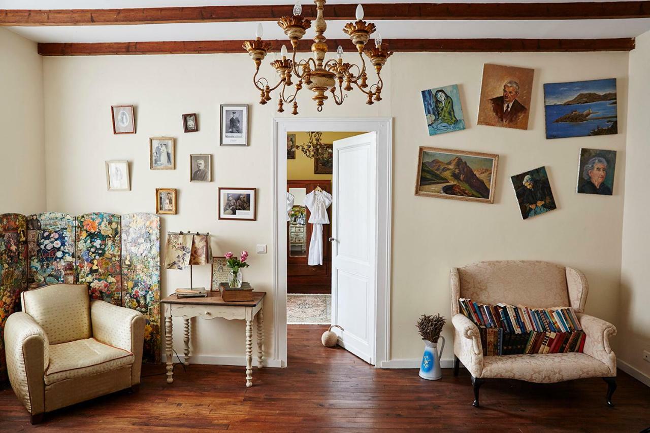 Manoir Laurette Bed & Breakfast Saint-Martin-Petit Екстериор снимка